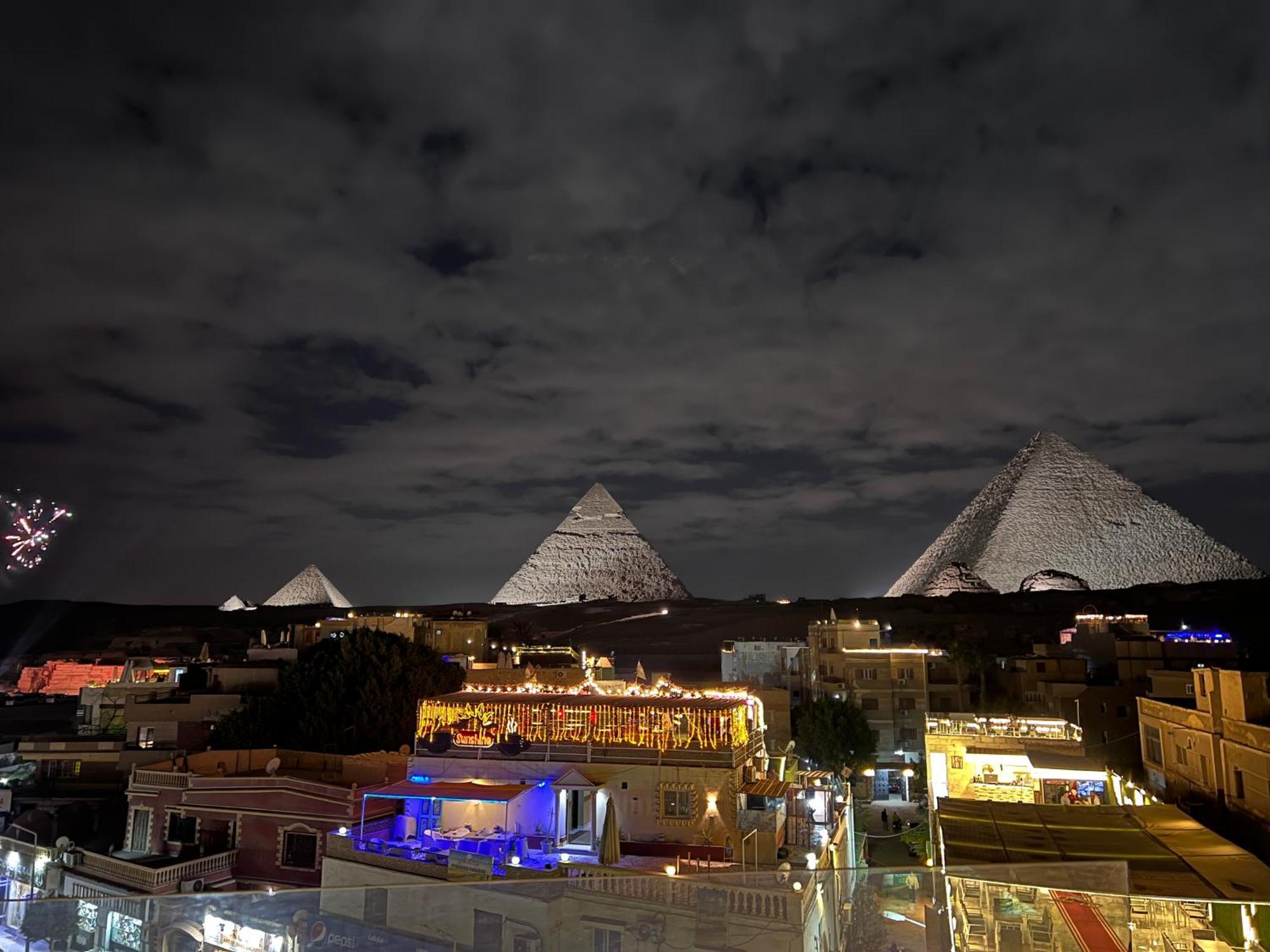 Pyramids Top In Kairo Eksteriør bilde